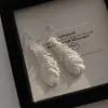 Pendientes de Gancho con Borla Hechos a Mano, Ligeros como Plumas, para Mujer, Lujo Accesible, Elegantes, Modernos y de Moda