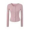 Conjunto casual sexy y moderno estilo coreano para mujer, con un top tipo camisola plisado, un cárdigan protector solar y pantalones largos de pierna recta - un atuendo de tres piezas para el verano