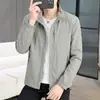 Chaqueta corta ligera, resistente a las arrugas y casual para hombre con cuello alto, un nuevo estilo otoño 2026, perfecta para papás