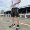 Shorts de mezclilla para hombre, estilo de verano delgado, marca de moda, corte holgado, talla grande, pantalones casuales de longitud media, shorts para hombre estilo americano