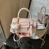 Bolso de Mano Retro de Moda Transfronterizo para Mujer 2026 Nuevo Estilo Bolso Cuadrado Pequeño de Alto Valor Bolso Cruzado Simple Estilo Coreano