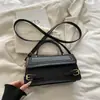 Bolsa Quadrada Pequena de Design de Nicho Transfronteiriça Novo Estilo Outono 2026 Tendência da Moda Bolsa de Ombro Único Feminina Bolsa de Mão Bolsa Elegante