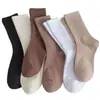 Meias Grossas Empilhadas Outono e Inverno Meias Brancas Meias Estilo Feminino ins Moda Cor Sólida 7A Antibacteriano VI Anti-pilling Meias Zhuji