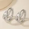Aogu Moda Transfronteiriça Mais Vendida Simples Banhado a Ouro 18K Cobre Zircônia Geométrico Mini Brinco Feminino Nicho Brincos Versáteis