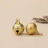 Preservação de cor sino dourado requintado nova cor preservação método antigo sino pingente acessórios pingente colar fabricantes atacado