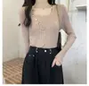 Suéter de punto de dos piezas falso para mujer, nueva colección otoño/invierno 2026, corte ajustado, versátil y con un estilo suave y elegante, perfecto como capa base o top.