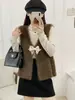 Chaleco de Punto con Cuello en V de Terciopelo Imitación Mink para Mujer 2025 Otoño e Invierno Nuevo Suave Ceroso Sin Mangas Chaleco de Punto para Superponer Moderno