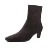 Botines cortos de piel de vaca de primera capa para mujer, nuevo estilo otoño e invierno, punta cuadrada, tacón medio fino, cremallera lateral
