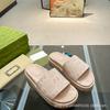 Modelo de Color Nuevo Verano 2026 g Chanclas de Suela Gruesa para Mujer, Adecuadas para Uso en Exteriores y en Casa, Chanclas Planas Casuales con Plataforma que Aumentan la Altura