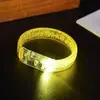 Pulsera luminosa personalizada resistencia a la luz fuerte accesorios luminosos de animación festival de música de concierto ambiente destacado pulsera fluorescente