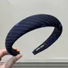 Faixa de Cabelo Retro de Coroa Alta para Lavar o Rosto Headpiece Novo 2025 Acessório de Cabelo Versátil para o Dia a Dia Grampo de Cabelo Feminino Ornamento de Cabelo