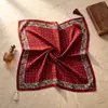 Nuevo bufanda de algodón y lino con flecos, patrón de espiga de los años 70, para otoño e invierno, para mujer, pañuelo para la cabeza de moda, bufanda para el cuello, chal pequeño versátil, chal de cuero, bufanda