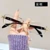 Óculos de Leitura que Mudam de Cor, Armações de Óculos Estilosas com Borda Cortada sem Aro Esculpido Retrô para Pessoas de Meia-Idade e Idosas, Fazem Parecer Mais Jovens, Óculos de Leitura com Filtro de Luz Azul