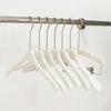 Ganchos de Acrílico Blanco Puro para Ropa de Hombre y Mujer para Tiendas de Ropa, Ganchos Antideslizantes para Ropa Infantil, Clips de Plástico para Pantalones al Por Mayor