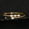 Pulsera de Mano Personalizada de Zirconia Micro-Pavé con Electrochapado de Oro Real para Mujer, Pulsera de Uñas de Mariposa con Letra H de Alta Gama, Pulsera de Lujo Accesible
