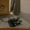 Sandalias de tacón alto estilo francés de nicho para mujer, nueva colección de verano 2026, sandalias de punta cuadrada abiertas de moda y versátiles para uso en exteriores