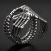 Europa y Estados Unidos joyería transfronteriza estilo punk locomotora anillo de calavera y garra dominante para hombre anillo popular exagerado de personalidad