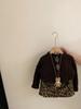 Conjunto de Duas Peças para Meninas Estilo Coreano Outono e Inverno 2025 Nova Moda Tricô Gola Redonda Manga Longa e Saia Versátil Estilosa Estampa de Leopardo
