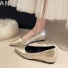 Sapatos de Salto Alto Finos da Moda Bico Fino para Mulheres Nova Coleção Primavera/Verão 2025 Versátil Diário Slip-On Estilo Simples para Mulheres