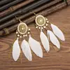 Aretes de Estilo Étnico para Mujer, Aretes Largos de Pluma con Borlas, Aretes de Viaje de Vacaciones de Lijiang, Yunnan Venta al por Mayor