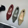 Zapatos planos retro delicados 2026, punta poco profunda, suela blanda, versátiles para el trabajo, de aspecto de hada, elegantes bailarinas
