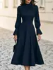 Vestido Branco Novo da Amazon 2026 com Gola Alta Francesa Franzido e Mangas Sino, Afinando a Cintura, Comprimento Médio