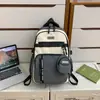 Mochila Simple Gris Humo Claro con Beige Claro Suave para Estudiantes de Secundaria y Universitarios Hombres, Mochila Minimalista Moderna y Genial