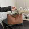 Bolso de Cadena Acolchado Retro Otoño e Invierno para Mujer 2025 Nuevo Bolso de Hombro Único Cruzado Versátil Gran Capacidad Bolso Tote para Viaje