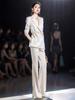 Nuevo traje de estilo chino estilo nacional Verano Alta calidad Satén de ácido acético Chaqueta de traje blanca Traje traje Vestido de verano para mujer Mujer