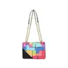 Bolsa pequena de corrente estilo ocidental fresca popular deste ano para mulheres 2024 primavera nova moda cor contrastante bolsa transversal pequena quadrada