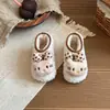 Botas de Dibujos Animados de Lana de Cordero 2026 Estilo Invierno Botines Cortos para Bebé Niña Más Terciopelo Más Gruesos Zapatos de Algodón para Nieve para Niñas