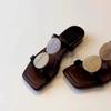 Sandalias de una correa estilo francés de nicho para mujer, Verano 2026 al aire libre, Punta cuadrada abierta, Elegantes sandalias romanas, Sandalias planas de playa