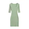 Vestido Spicy Girl de Cuello Cuadrado y Manga Media Otoño Nuevo Estilo Puro Deseo Cintura Ceñida Ajustado Favorecedor que Moldea la Cadera Prenda Base Falda de Longitud Media Mujer