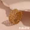 Moda Europeia e Americana Nicho Personalizado Criativo Joia de Mão Aço Inoxidável Banhado 18K Pequenas Contas Redondas Malha Arranjo Cruzado Anel para Mulheres