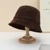 Exquisito Sombrero de Pescador de Felpa de Ante Coreano de Ala Ancha para Mujer, Otoño/Invierno, Protección Solar, Versátil, Hace que la Cara Parezca Más Pequeña, Elegante Sombrero de Cubo