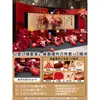 Decoración de Mesa para Banquete de Compromiso Estilo Chino Nuevo Rojo y Dorado en Tablero Kt, Flores Artificiales Sencillas y de Alta Gama, Juego Completo para Decoración de Hotel con Sentido de Ceremonia