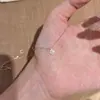 Colar de Açúcar Quadrado Pequeno Bling Diamante Retrô para Mulheres, Senso de Design de Nicho de Luxo Leve, Corrente Geométrica de Zircônia para Clavícula para Ir ao Trabalho Japonês Coreano