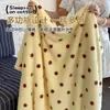 Manta de fleece estilo coreano para outono e inverno, fleece de coral, adequada para cochilos no escritório, como xale, manta de sofá ou colcha