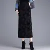 Falda recta tipo lápiz floral retro con flock para mujeres de mediana edad y mayores, nueva de otoño 2026, falda larga de una pieza