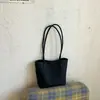 Bolso de mujer de gran capacidad 2026 nuevo de moda otoño vintage patrón tejido bolso tote para el trabajo bolso de hombro de gran capacidad
