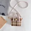 Nova Bolsa de Ombro Infantil para Meninas, Bolsa de Mão Princesa Fofa com Laço e Pérolas, Pequena Bolsa Envelope Vermelho de Presente de Ano Novo