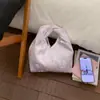 Estilo Preguiçoso Casual Bolsa Nuvem Estilo Comutador Bolsa Feminina 2026 Primavera Nova Tendência Personalizada Simples Bolsa de Mão para Mulheres