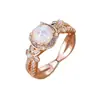 Anel Feminino Europeu e Americano Popular Transfronteiriço Moda Nova Flor Borda de Diamante Redondo Opala Diamante Branco Pequeno