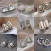 Brincos Redondos de Zircônia Estilo Minimalista Francês para Mulheres, Brincos Exquisitos e Modernos com um Toque de Luxo Leve e de Alta Qualidade, Design Único