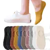 Calcetines Invisibles de Algodón Coloridos con Flores Oscuras de Boca Baja Versátiles Tipo Barco Empacados Individualmente Fabricante Buena Calidad Absorbentes de Sudor Calcetines Empacados Individualmente