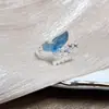 Anillo de Mariposa Líquido Frío con Degradado Azul Glaciar Guofeng para Mujer, Lujo Ligero, Estilo Frío, Dulce, Fresco, Moda, Anillo para Dedo