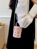 Bolsa Cubo Nueva Otoño 2026 Tacto de Alta Gama Bolsa Cilíndrica Bolso de Mano con Estampado Bolso Bandolera Versátil al por Mayor Bolso de Mujer