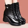 2026 Otoño e Invierno Nuevas Botas Martin Estilo Británico de Comercio Exterior Suela Gruesa Aumentadoras de Altura Forradas de Lana Zapatos para Mujer Botas para Mujer Transfronterizo