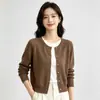 Cardigã de tricô liso estilo coreano minimalista com botões dourados pequenos e gola redonda para mulheres, novo design de início de outono, top de nicho da moda