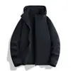 26 Otoño Nuevo Chaqueta Deportiva para Hombre con Capucha Desmontable, Bolsillos Ocultos, Chaqueta Elástica, Venta al por Mayor de Alta Calidad